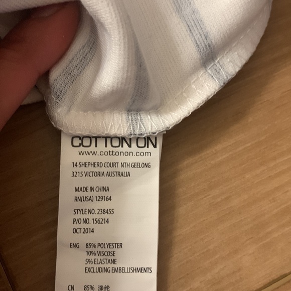 Classic white and indigo navy pin stripe pencil skirt - Picture 4 of 5